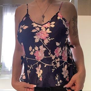 Women's Fredericks of Hollywood floral sleepwear cami top